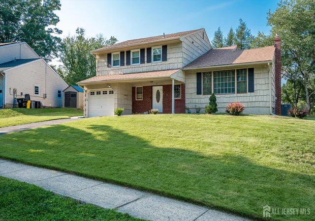 3rd image of 17 Myrtle Rd, East Brunswick, NJ 08816 | MLS# 2702840R