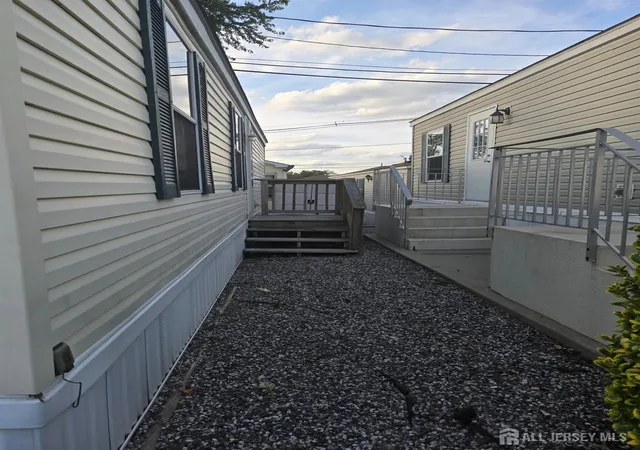 Homes for sale in Avenel, NJ | 8 3Rd St, Avenel, NJ 07001 | MLS# 2615507R