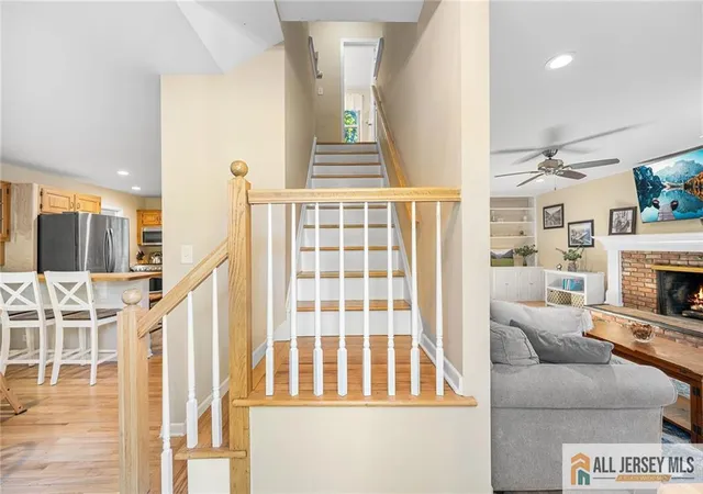 Photo 3 of Single family home for sale at 1266 Mount Vernon Rd, Bridgewater, NJ 08807 | MLS# 2660658M | Listing updated on 2025-10-26