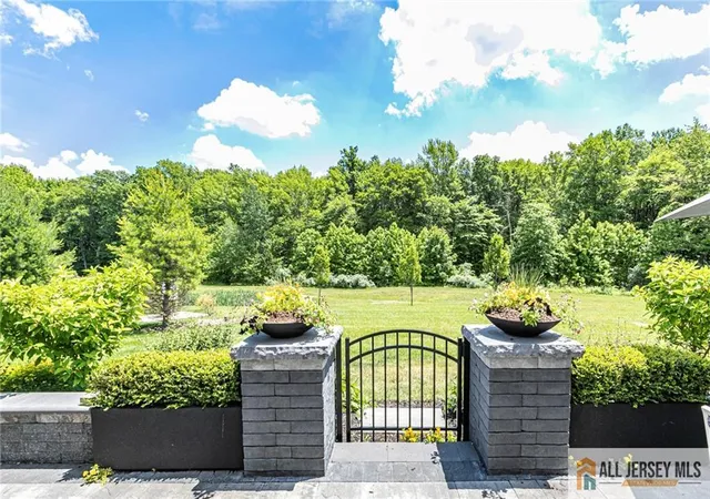 Homes for sale in South Brunswick, NJ | 40 Inverness Dr, South Brunswick, NJ 08824 | MLS# 2662425M