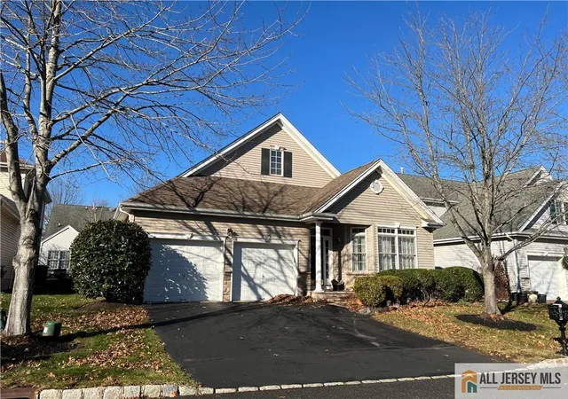 Photo 1 of Single family home for sale at 6 Bayard Rd, Somerset, NJ 08873 | MLS# 2661221M | Listing updated on 2026-03-30