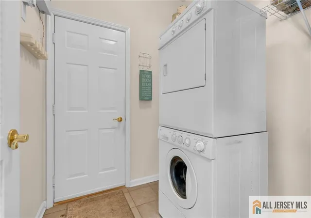 Photo 4 of Single family home for sale at 6 Bayard Rd, Somerset, NJ 08873 | MLS# 2661221M | Listing updated on 2026-03-30