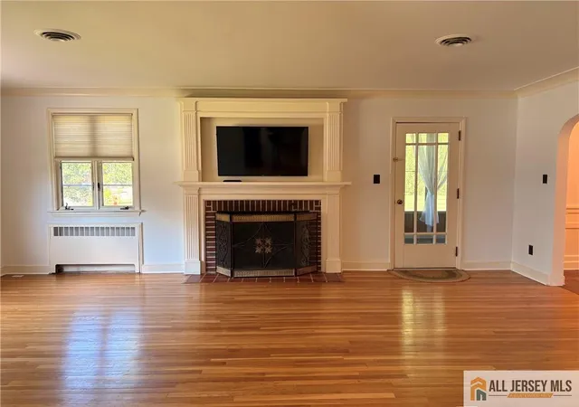 5th image of 13 Fountain St, East Brunswick, NJ 08816 | MLS# 2662220M