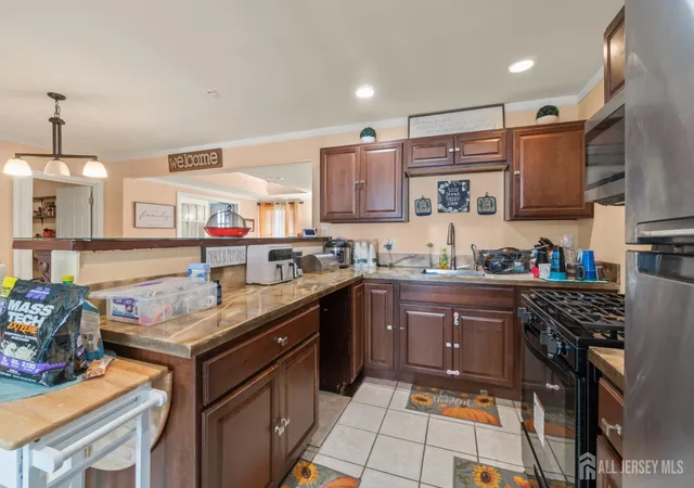 3rd image of 10 Bently Ln, Willingboro, NJ 08046 | MLS# 2617189R
