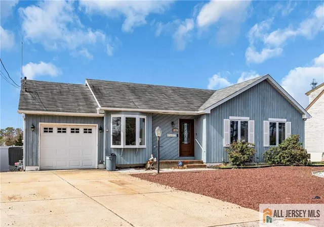 3rd image of 11 Parkers Point Blvd, Forked River, NJ 08731 | MLS# 2661696M