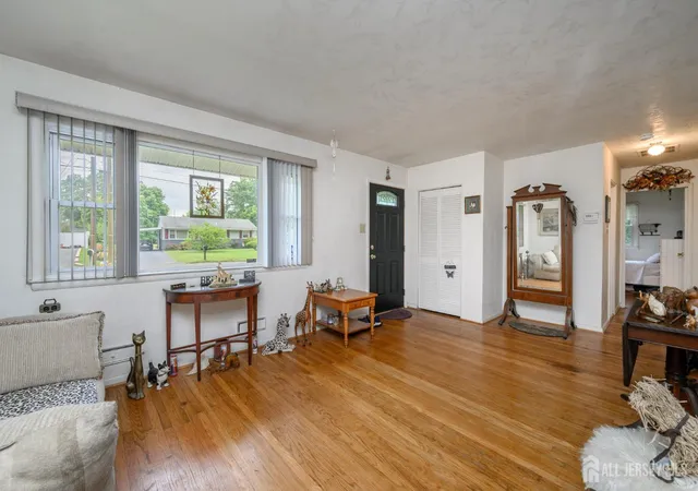 5th image of 405 Magnolia Rd, Mount Laurel, NJ 08054 | MLS# 2700725R