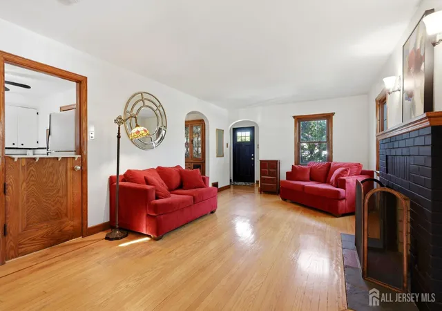 5th image of 366 Vosseller Ave, Bound Brook, NJ 08805 | MLS# 2701816R