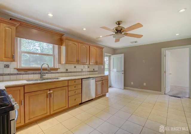5th image of 50 Sidney Ave, Spotswood, NJ 08884 | MLS# 2702659R