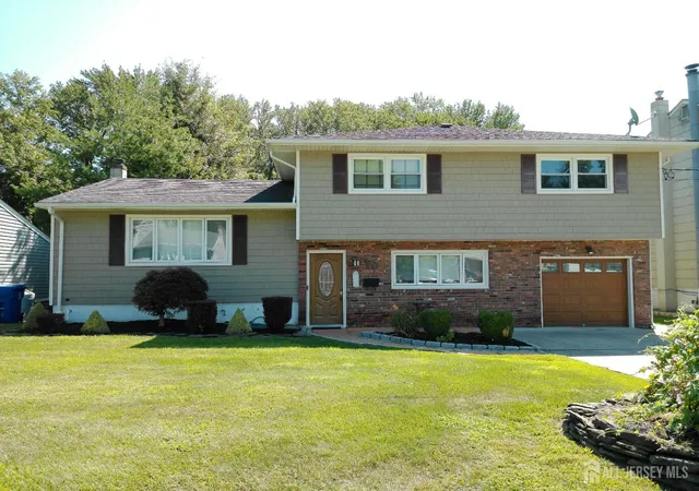 Homes for sale in Colonia, NJ | 16 New Dover Ave, Colonia, NJ 07067 | MLS# 2615912R