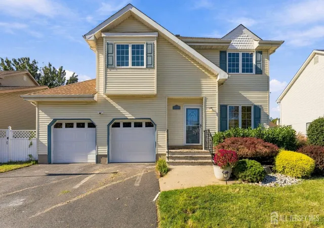 Photo 1 of Single family home for sale at 67 Victoria Way, Sewaren, NJ 07077 | MLS# 2706995R | Listing updated on 2026-10-27