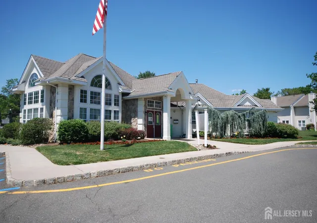Homes for sale in Sayreville, NJ | 37 Upperbrook Ct, Sayreville, NJ 08859 | MLS# 2616767R