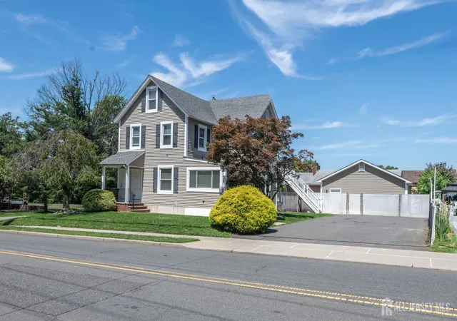 Photo 3 of Multi family home for sale at 637 Main St, Sayreville, NJ 08872 | MLS# 2701841R | Listing updated on 2026-09-08