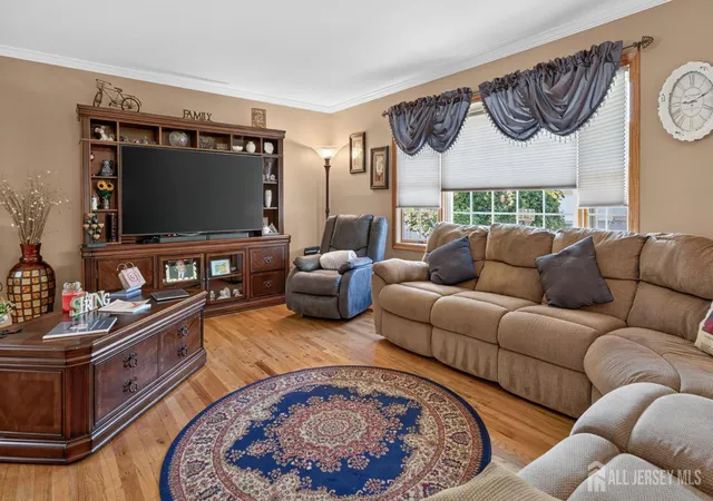 4th image of 9 Janet Ct, Milltown, NJ 08850 | MLS# 2618029R