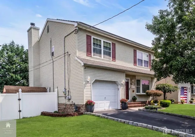 2nd image of 266 Thomas St, Woodbridge Proper, NJ 07095 | MLS# 2702442R