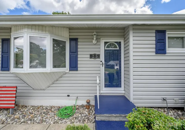 Photo 2 of Single family home for sale at 25 Brookside Rd, Edison, NJ 08817 | MLS# 2703408R | Listing updated on 2026-09-25