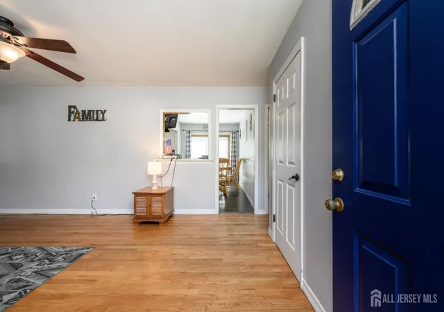 Photo 3 of Single family home for sale at 25 Brookside Rd, Edison, NJ 08817 | MLS# 2703408R | Listing updated on 2026-09-25
