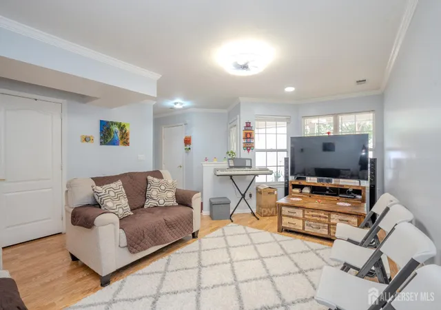 Homes for sale in North Brunswick, NJ | 22 Amy Dr, North Brunswick, NJ 08902 | MLS# 2617346R