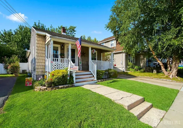 2nd image of 33 Pershing Ave, Milltown, NJ 08850 | MLS# 2703469R