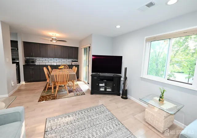 Listing Photo 5 - Condo for sale in building located at 3905 Balsam Wy, Basking Ridge, NJ 07920