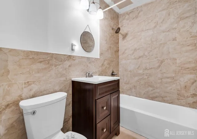 15th image of 299 College Dr, Edison, NJ 08817 | MLS# 2701359R