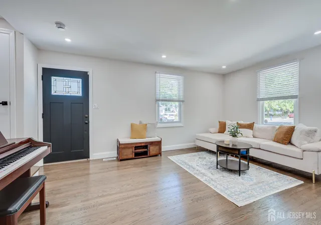 Homes for sale in Metuchen, NJ | 34 James Pl, Metuchen, NJ 08840 | MLS# 2617578R