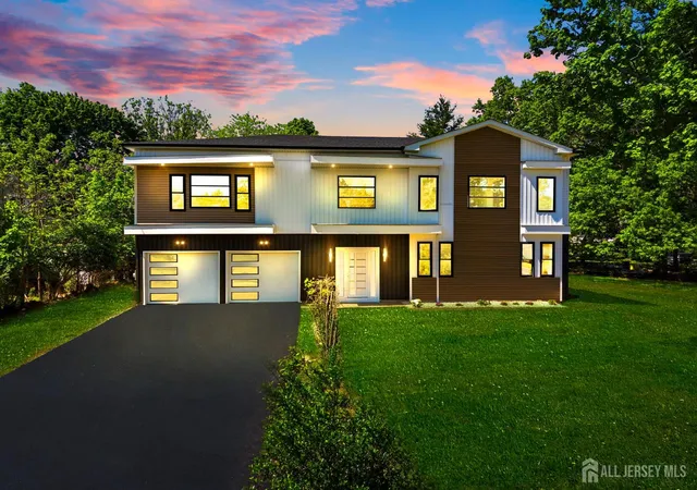 Homes for sale in South Brunswick, NJ | 3 Tyne Ct, South Brunswick, NJ 08824 | MLS# 2617882R