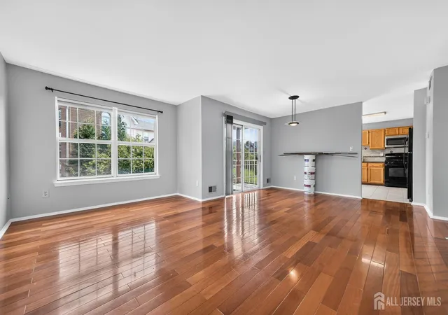 2nd image of 216 Copeley Wy, North Brunswick, NJ 08902 | MLS# 2701058R