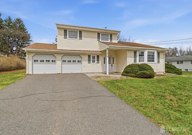 Photo 1 of Single family home for sale at 103 Karen Pl, Bridgewater, NJ 08807 | MLS# 2612266R | Listing updated on 2026-04-10