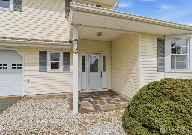 Photo 2 of Single family home for sale at 103 Karen Pl, Bridgewater, NJ 08807 | MLS# 2612266R | Listing updated on 2026-04-10