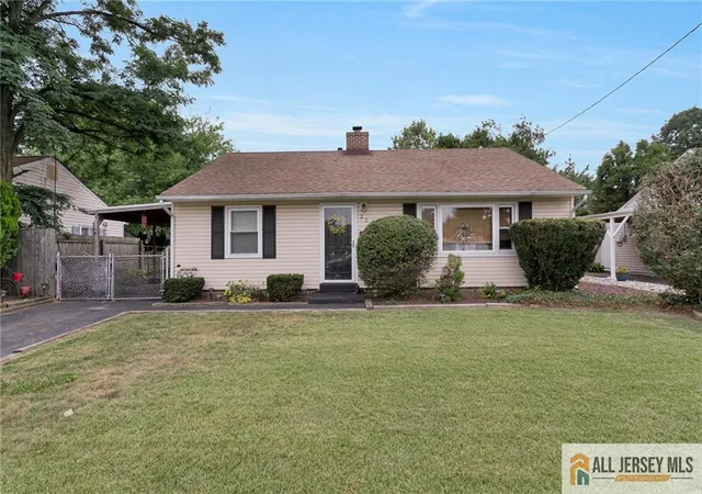 Photo 1 of Single family home for sale at 21 Louis Ave, Middlesex, NJ 08846 | MLS# 2770007M | Listing updated on 2026-07-08