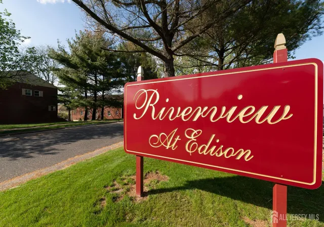 31st image of 93 Fox Rd #3B, Edison, NJ 08817 | MLS# 2702206R