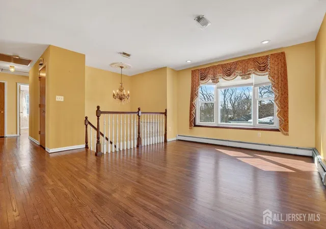Photo 4 of Single family home for sale at 1 Wakefield Dr, Edison, NJ 08820 | MLS# 2614346R | Listing updated on 2026-09-17