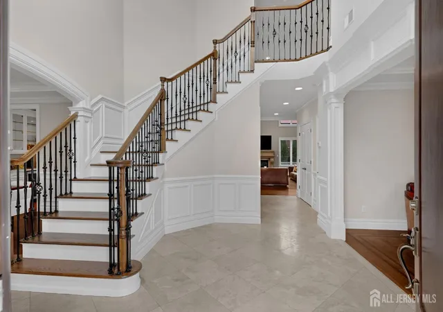 3rd image of 1355 Ne Abbott Blvd, Fort Lee, NJ 07024 | MLS# 2609086R