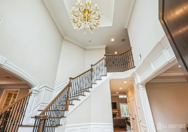 5th image of 1355 Ne Abbott Blvd, Fort Lee, NJ 07024 | MLS# 2609086R
