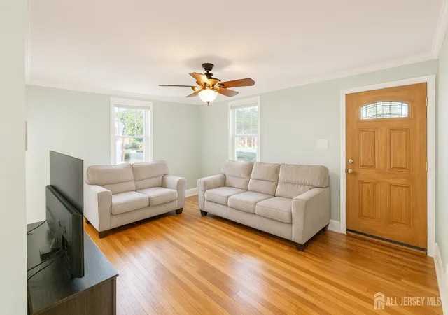 Photo 3 of Single family home for sale at 146 3rd St, Dunellen, NJ 08812 | MLS# 2603711R | Listing updated on 2025-11-10