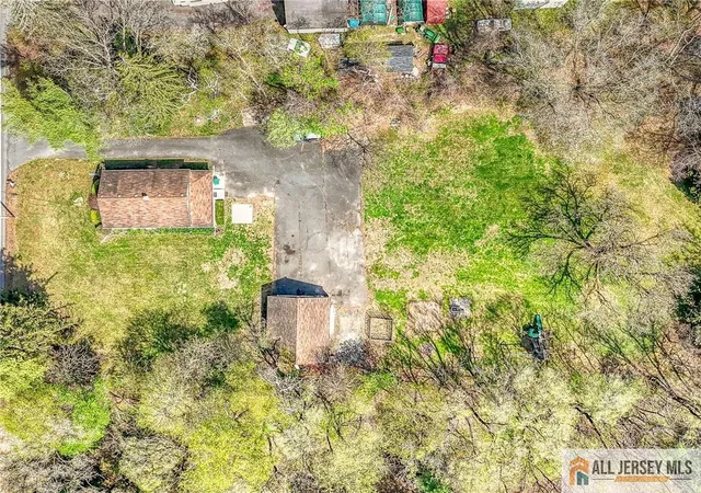 Photo 4 of Single family home for sale at 149 Stagecoach Rd, Millstone Township, NJ 08510 | MLS# 2661681M | Listing updated on 2026-04-15