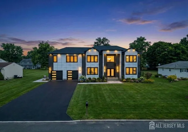 Homes for sale in South Brunswick, NJ | 11 Williams Rd, South Brunswick, NJ 08824 | MLS# 2618445R