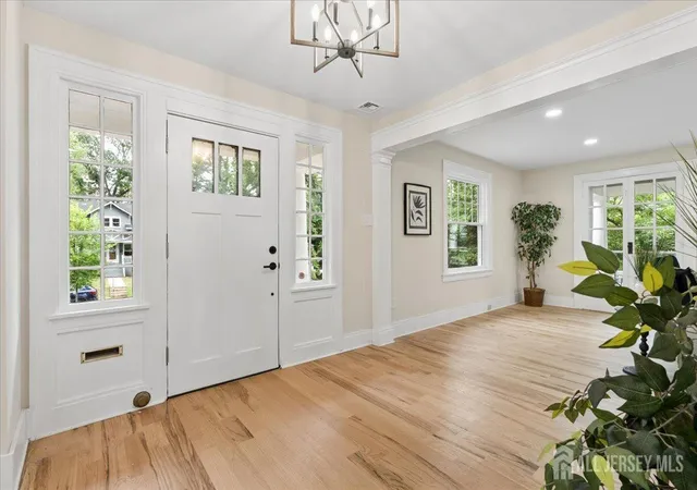 5th image of 91 Lawrence Ave, Highland Park, NJ 08904 | MLS# 2700490R