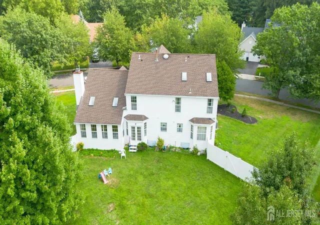 61st image of 15 Inverness Ln, East Windsor, NJ 08520 | MLS# 2702684R