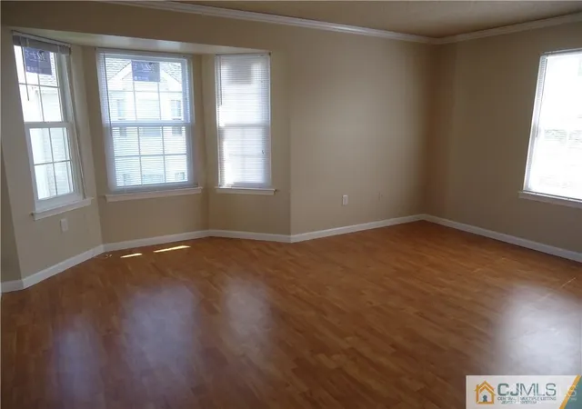 Homes for sale in North Brunswick, NJ | 306 Wimbeldon Ct, North Brunswick, NJ 08902 | MLS# 2614212R