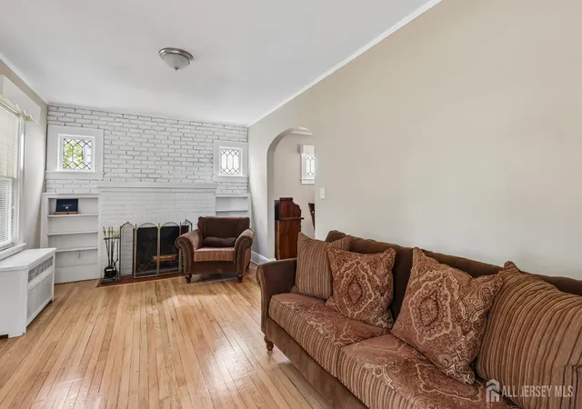 Photo 4 of Single family home for sale at 1089 Field Ave, Plainfield, NJ 07060 | MLS# 2612819R | Listing updated on 2026-09-09