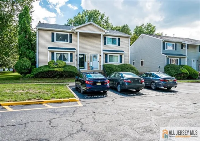 Homes for sale in South Brunswick, NJ | 54 Davids Ct, South Brunswick, NJ 08810 | MLS# 2662420M