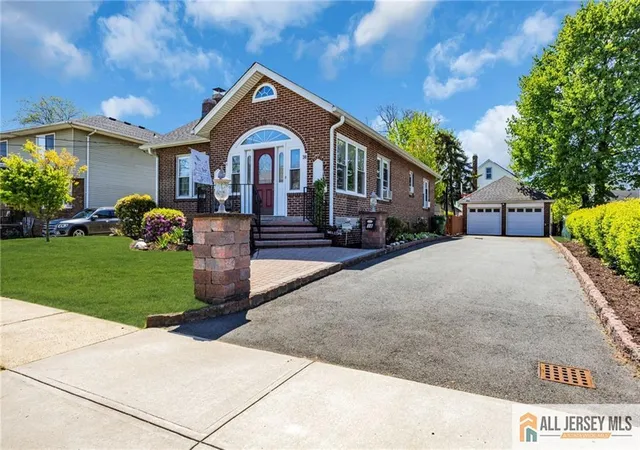 3rd image of 38 Simpson Ave, Edison, NJ 08817 | MLS# 2661570M