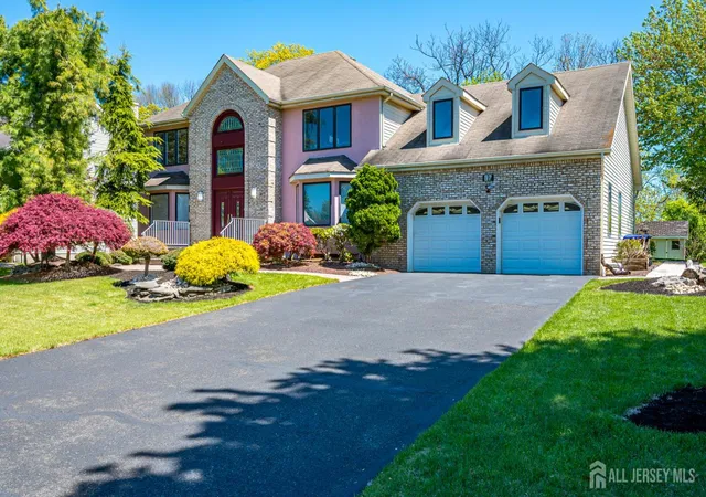 2nd image of 37 Jernee Dr, East Brunswick, NJ 08816 | MLS# 2614671R