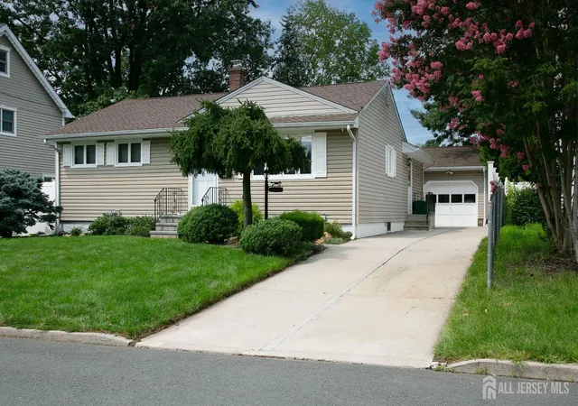Photo 3 of Single family home for sale at 58 Schuyler Dr, Edison, NJ 08817 | MLS# 2702561R | Listing updated on 2026-08-30