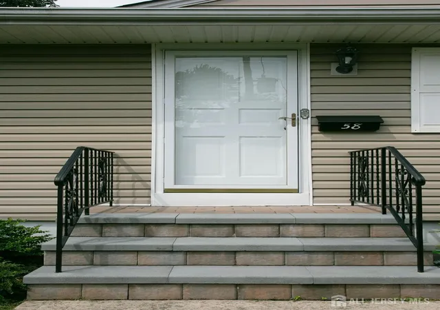 Photo 3 of Single family home for sale at 58 Schuyler Dr, Edison, NJ 08817 | MLS# 2702561R | Listing updated on 2026-08-30
