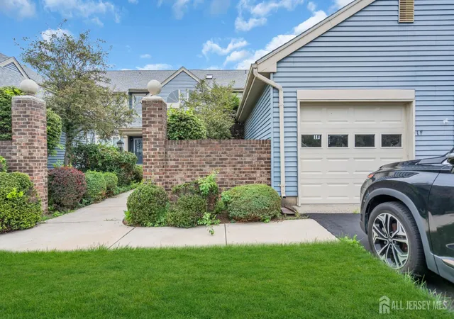 2nd image of 1 Truro Dr, Monroe Township, NJ 08831