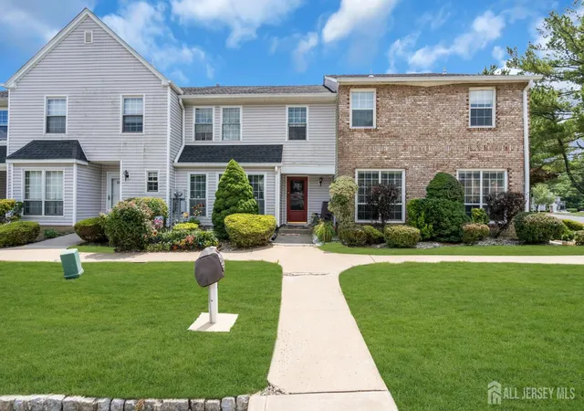 1st image of 200 Franklin Pl, Morganville, NJ 07751 | MLS# 2701504R