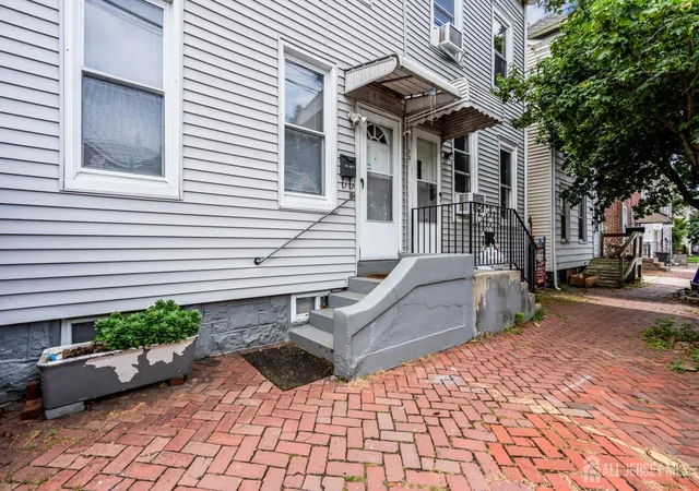 Photo 1 of Single family home for sale at 661 2nd Street, Trenton, NJ 08611 | MLS# 2616637R | Listing updated on 2026-08-28