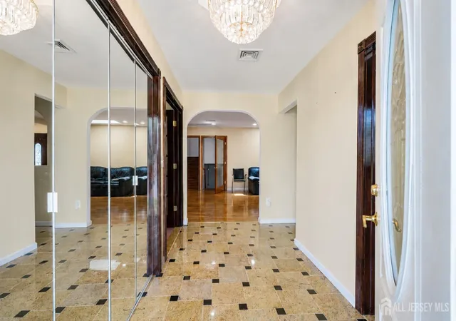4th image of 24 Winthrop Rd, Edison, NJ 08817 | MLS# 2701912R